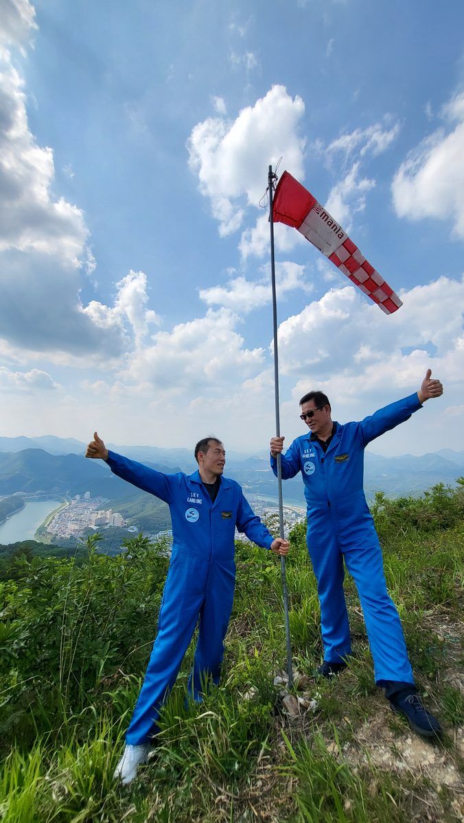 Danyang Paragliding Instructor